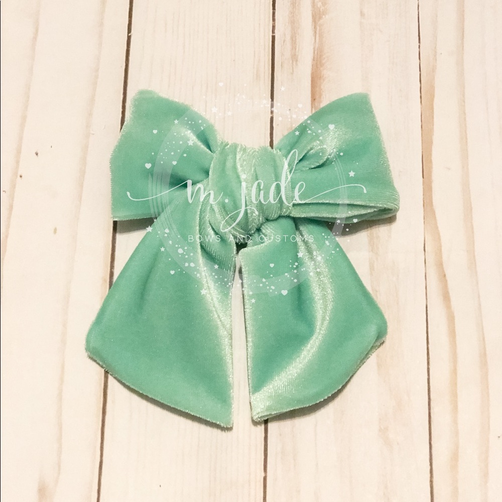 Sailor hair bows! On alligator clip with teeth